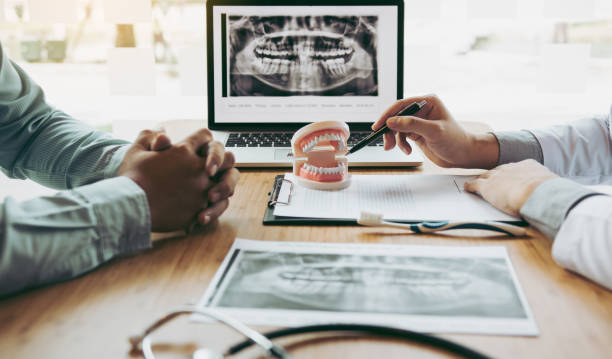Best Weekend Emergency Dentist in East Sparta, OH